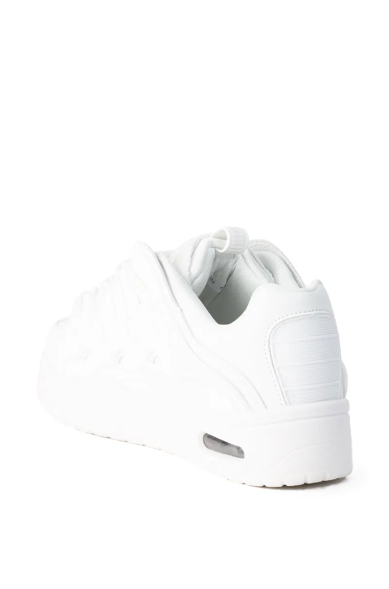 AZALEA WANG KORR WHITE SNEAKER