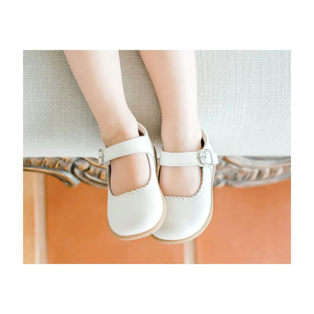 Chloe Classic Scalloped Leather Mary Jane - White