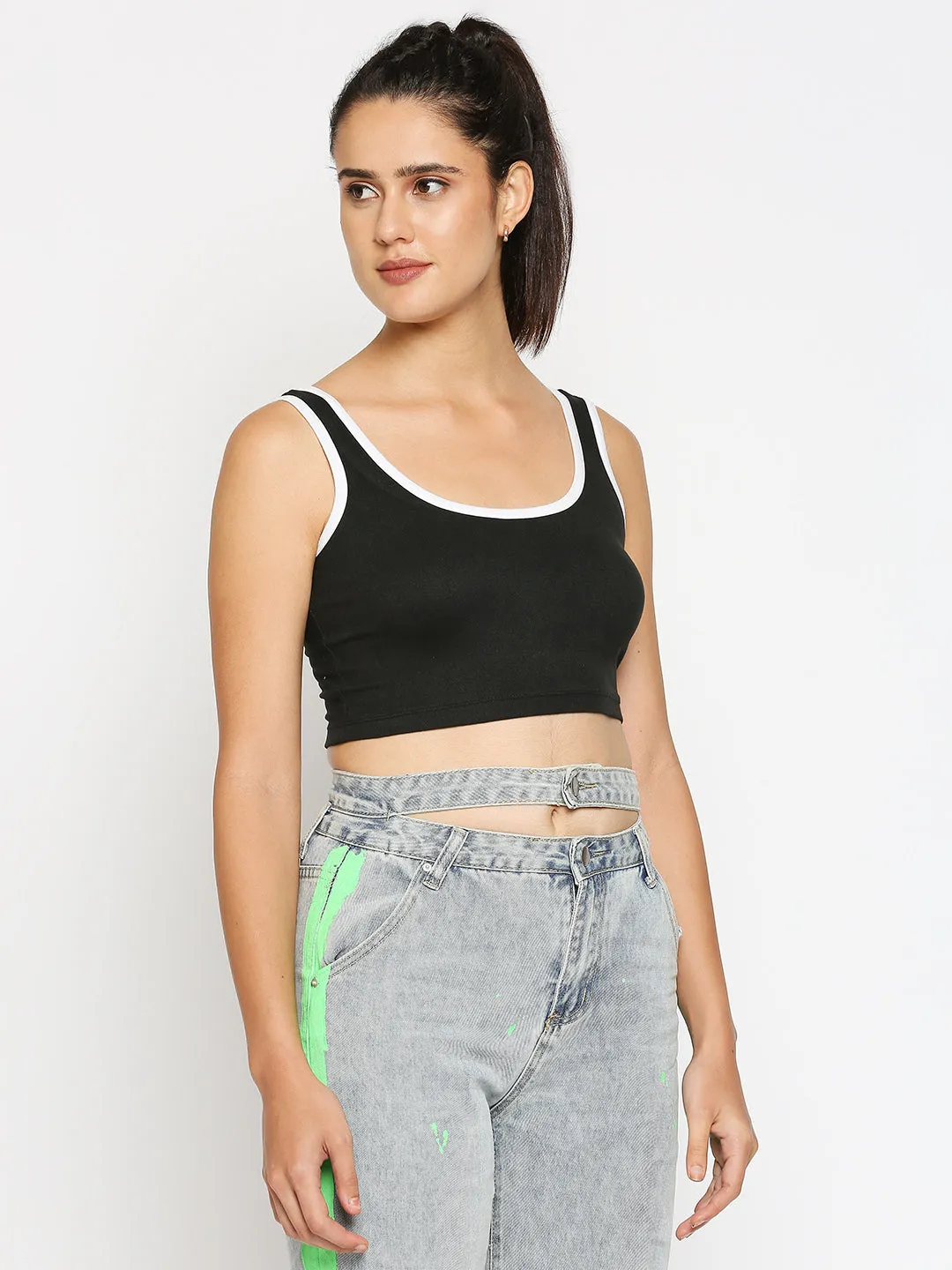 Disrupt Scoop Neck Slim Fit Sleevelees Black Top