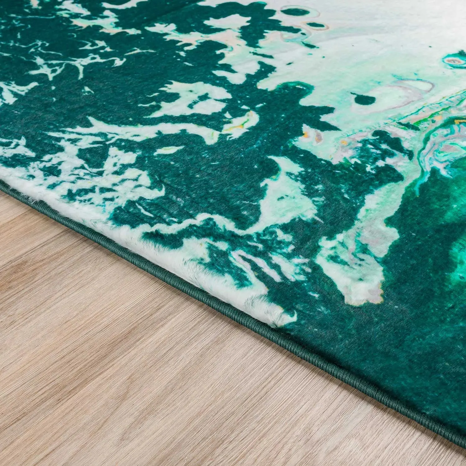 Kikiamo KK10 Emerald City Rug