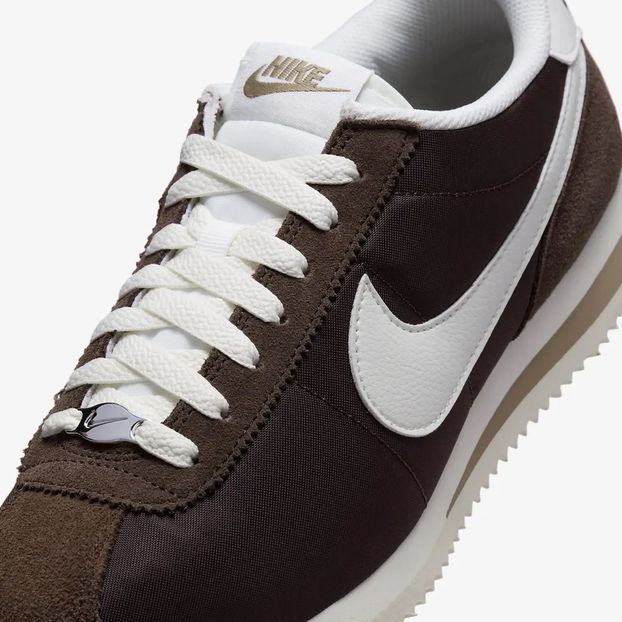 Nike | WMN'S CORTEZ  { BAROQUE BROWN/SAIL-KHAKI