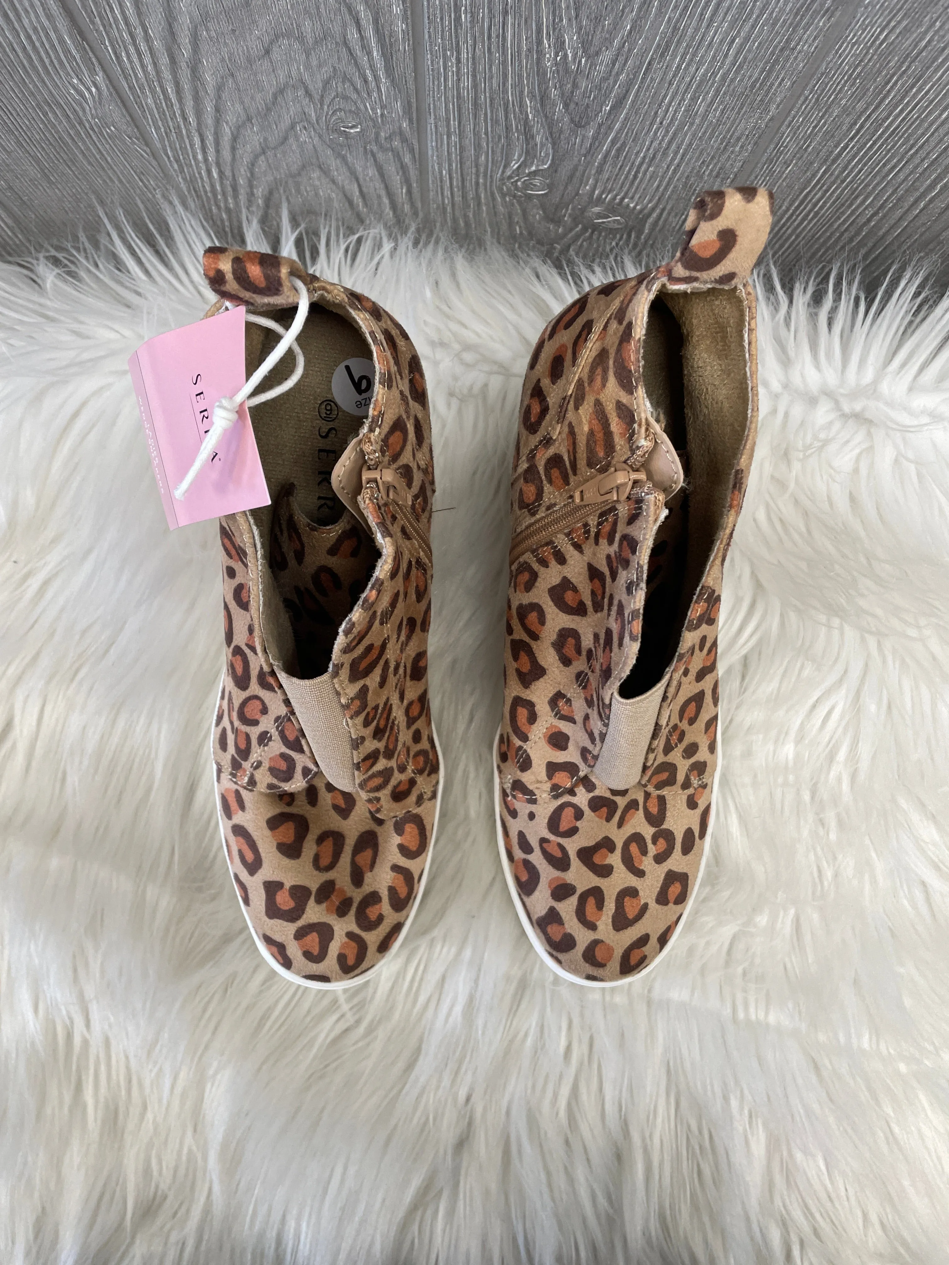 Shoes Sneakers Platform By Serra In Animal Print, Size: 9